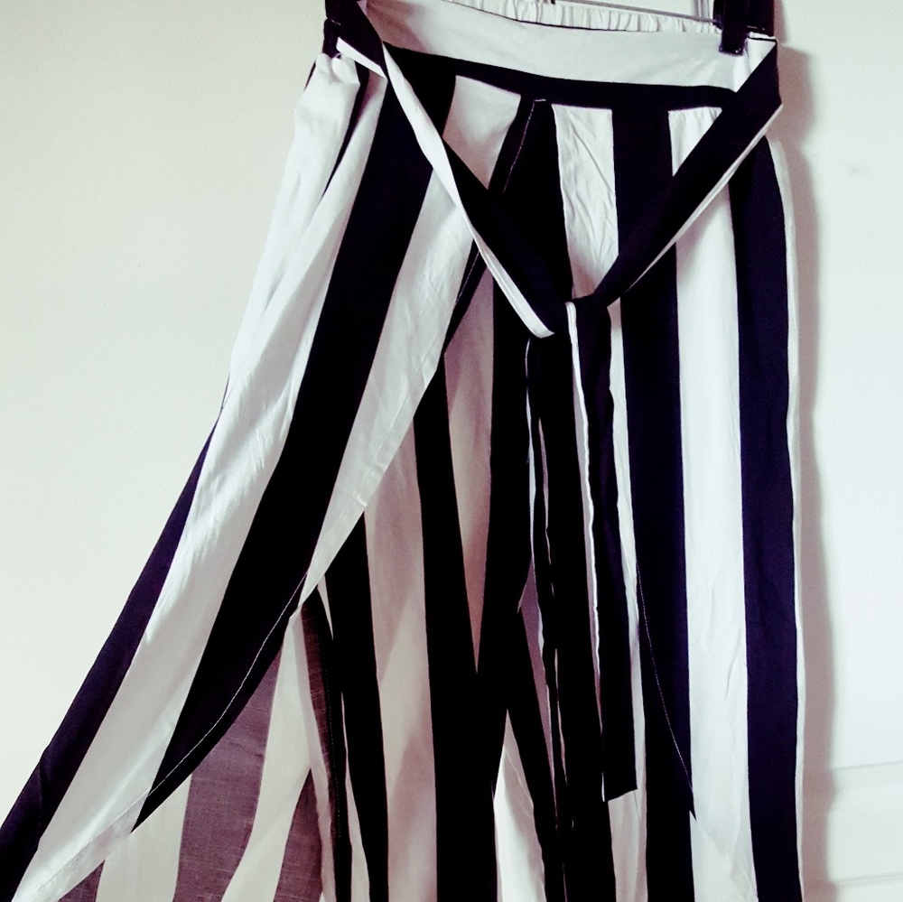 Stripes White and Black Pants Set